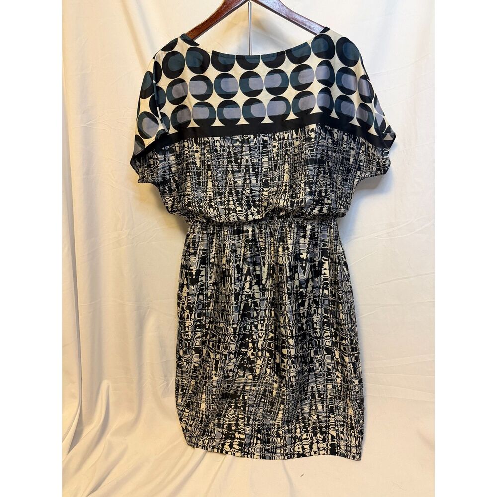 Gabby Skye Mixed Print Blouson Dress Size 8 Black Blue